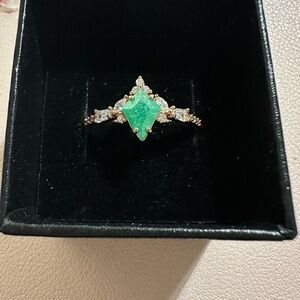 BP Just Dazzle me size 10 teal ice crystal on rose gold plating